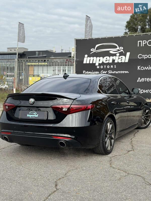 Седан Alfa Romeo Giulia 2017 в Харькове фото 4 Седан Alfa Romeo Giulia 2017 в Харькове