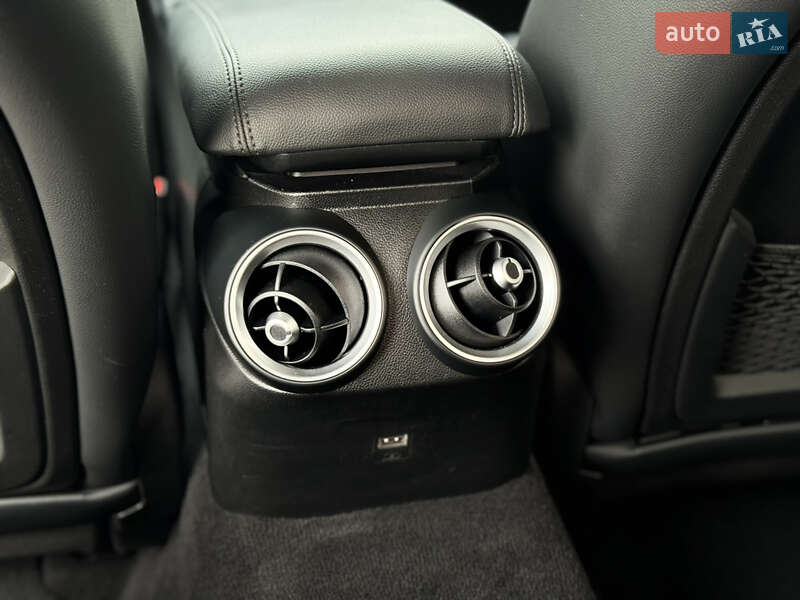 Седан Alfa Romeo Giulia 2017 в Харькове фото 14 Седан Alfa Romeo Giulia 2017 в Харькове
