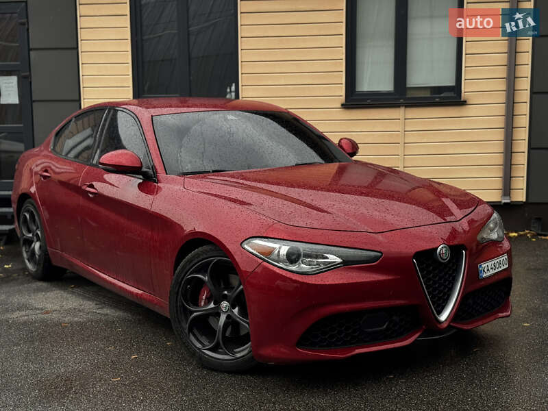 Седан Alfa Romeo Giulia 2016 в Киеве фото 10 Седан Alfa Romeo Giulia 2016 в Киеве