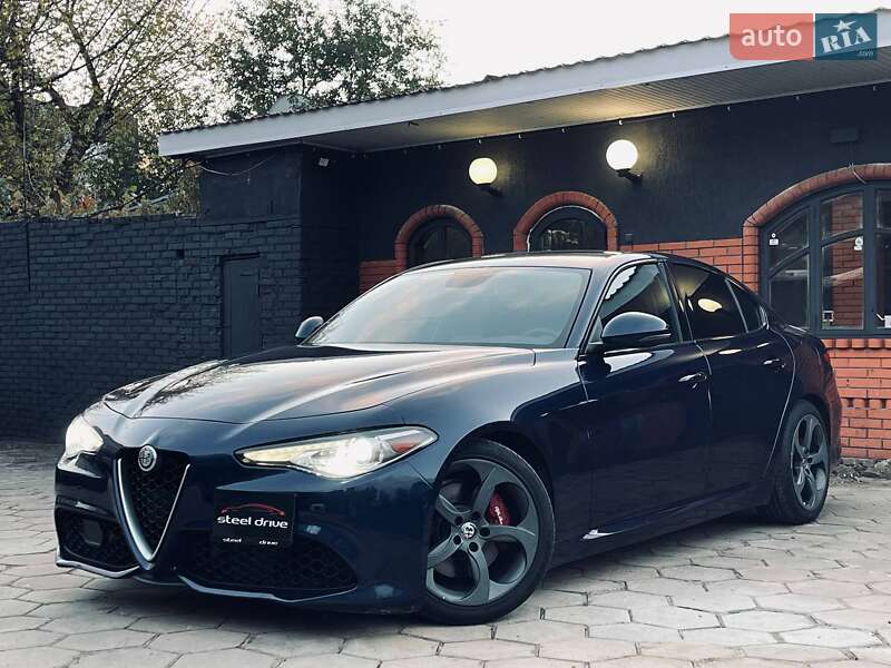Седан Alfa Romeo Giulia 2017 в Николаеве