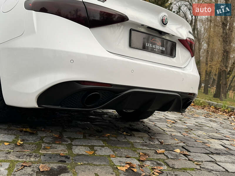 Седан Alfa Romeo Giulia 2020 в Києві