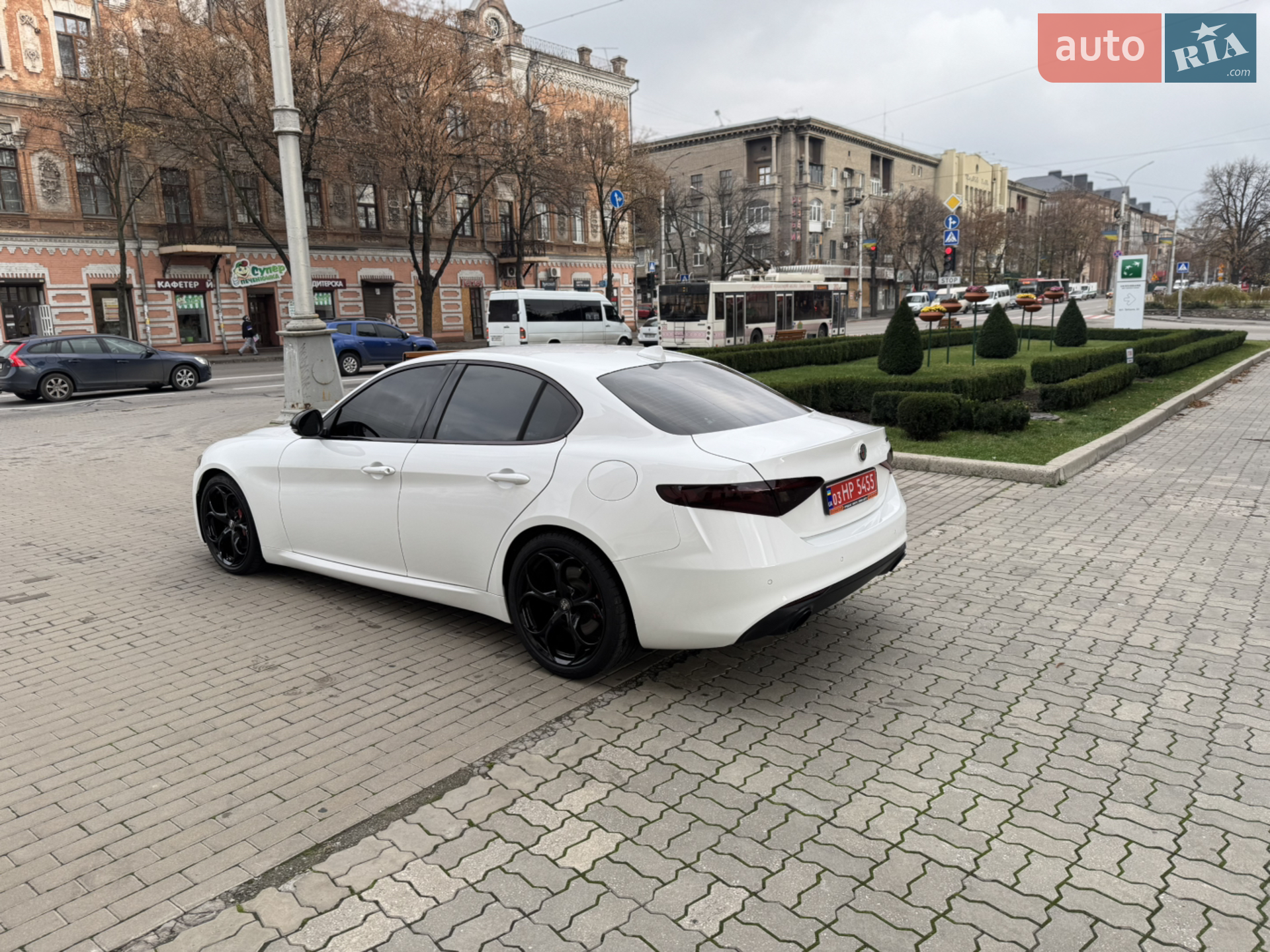 2020 Alfa Romeo Giulia - мініатюра 9