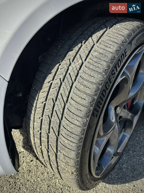 Седан Alfa Romeo Giulia 2019 в Києві