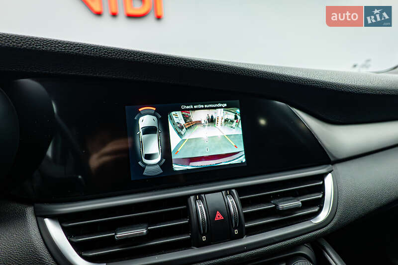 Седан Alfa Romeo Giulia 2017 в Киеве