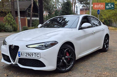 Седан Alfa Romeo Giulia 2017 в Буче