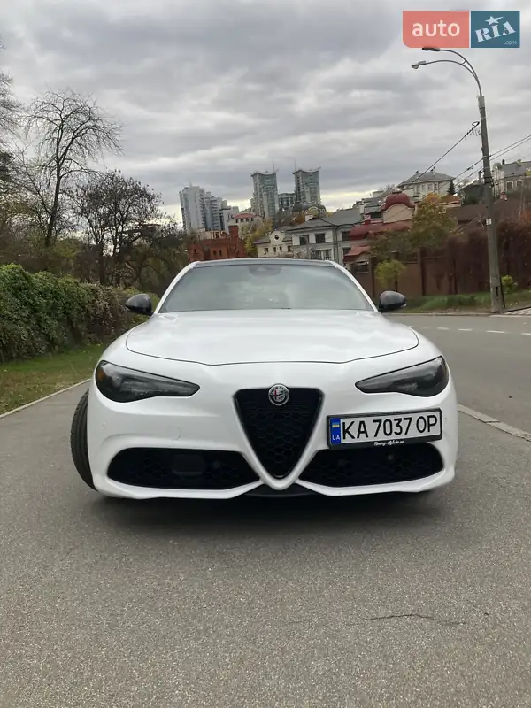 Alfa Romeo Giulia