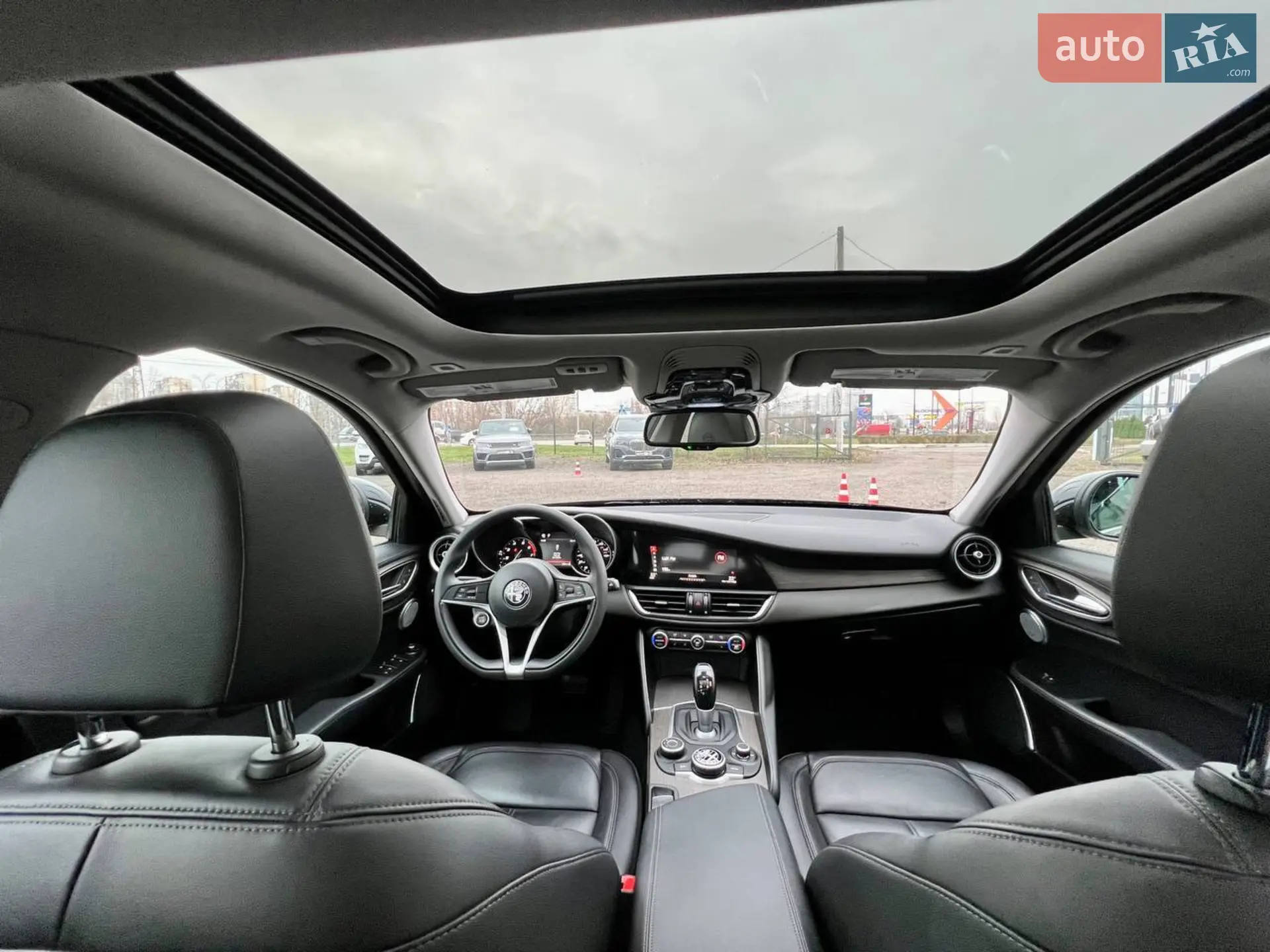 2018 Alfa Romeo Giulia - мініатюра 35