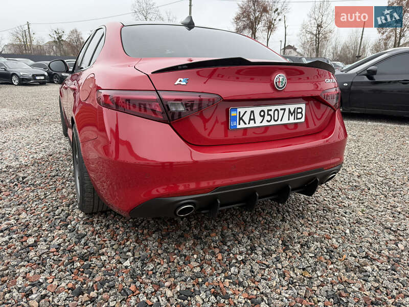 Седан Alfa Romeo Giulia 2017 в Переяславе фото 40 Седан Alfa Romeo Giulia 2017 в Переяславе