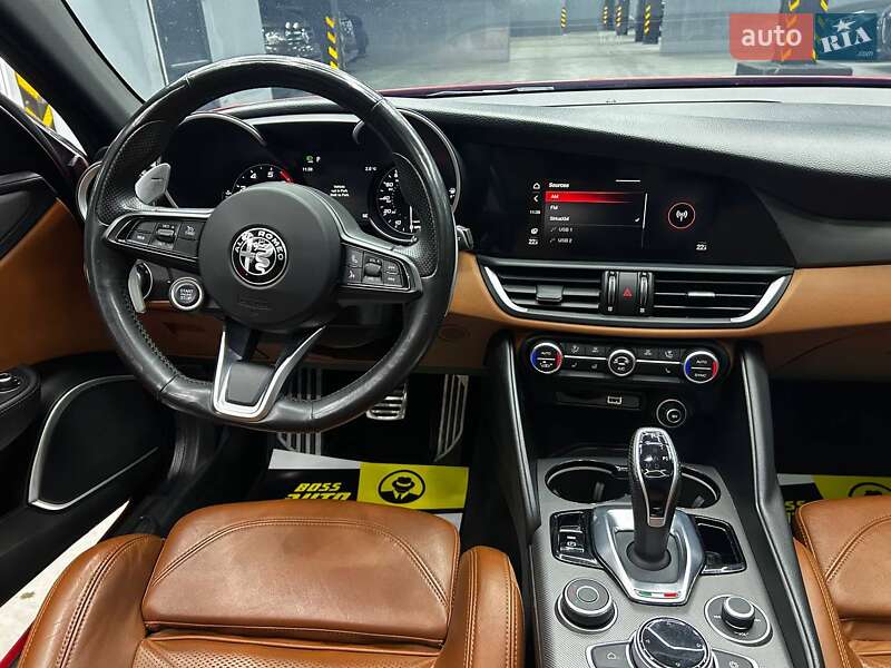 Седан Alfa Romeo Giulia 2020 в Чернівцях