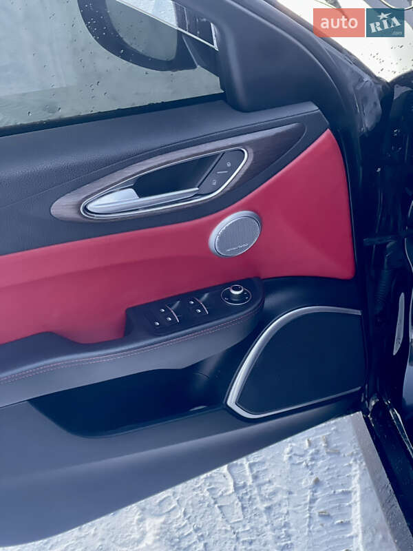 Седан Alfa Romeo Giulia 2020 в Луцке