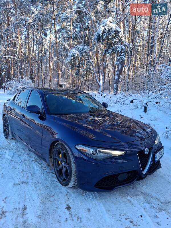 Седан Alfa Romeo Giulia 2017 в Киеве