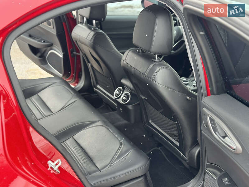 Седан Alfa Romeo Giulia 2018 в Виннице