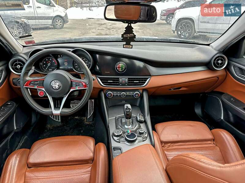 Седан Alfa Romeo Giulia 2018 в Одессе