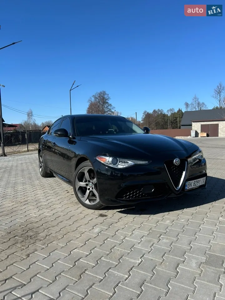 2016 Alfa Romeo Giulia - мініатюра 28