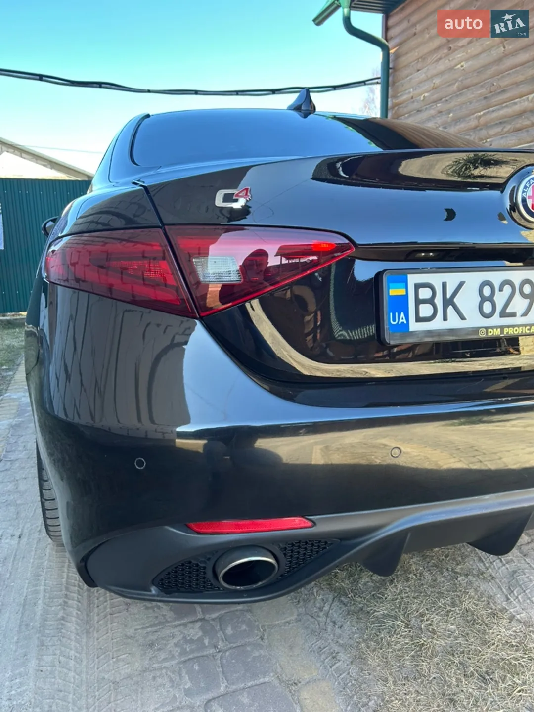 2017 Alfa Romeo Giulia - мініатюра 19