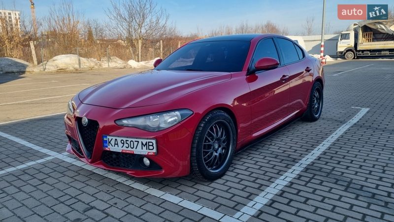 Седан Alfa Romeo Giulia 2017 в Дубно