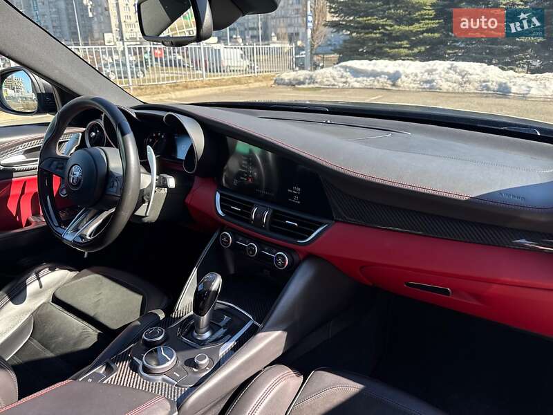 Седан Alfa Romeo Giulia 2017 в Киеве