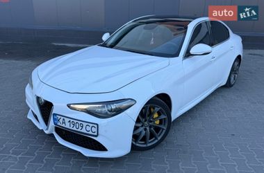Седан Alfa Romeo Giulia 2017 в Киеве
