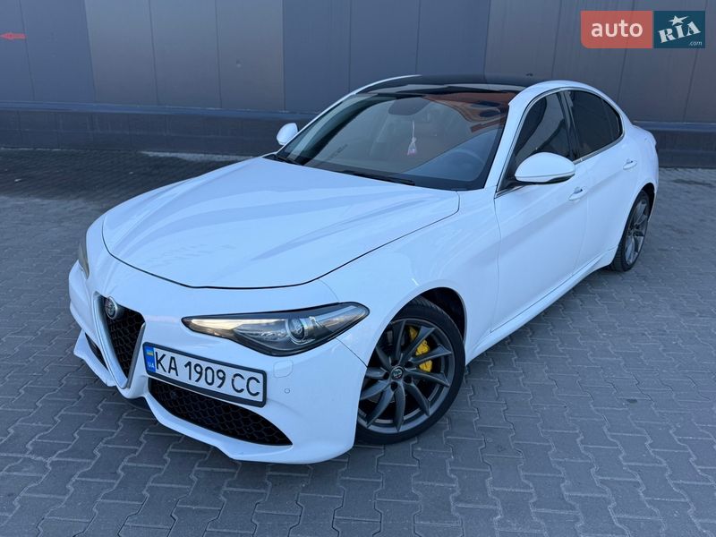 Alfa Romeo Giulia 2017
