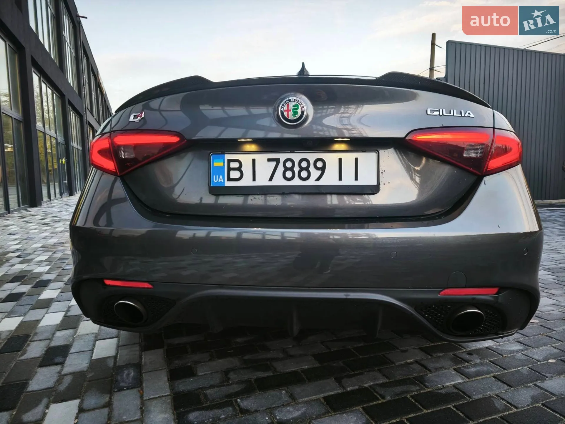 2018 Alfa Romeo Giulia - мініатюра 7