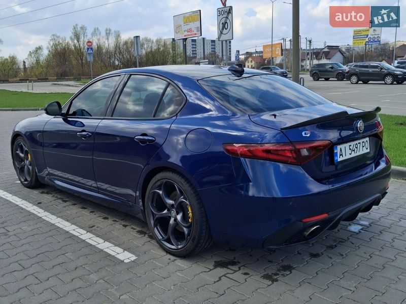 Седан Alfa Romeo Giulia 2017 в Киеве