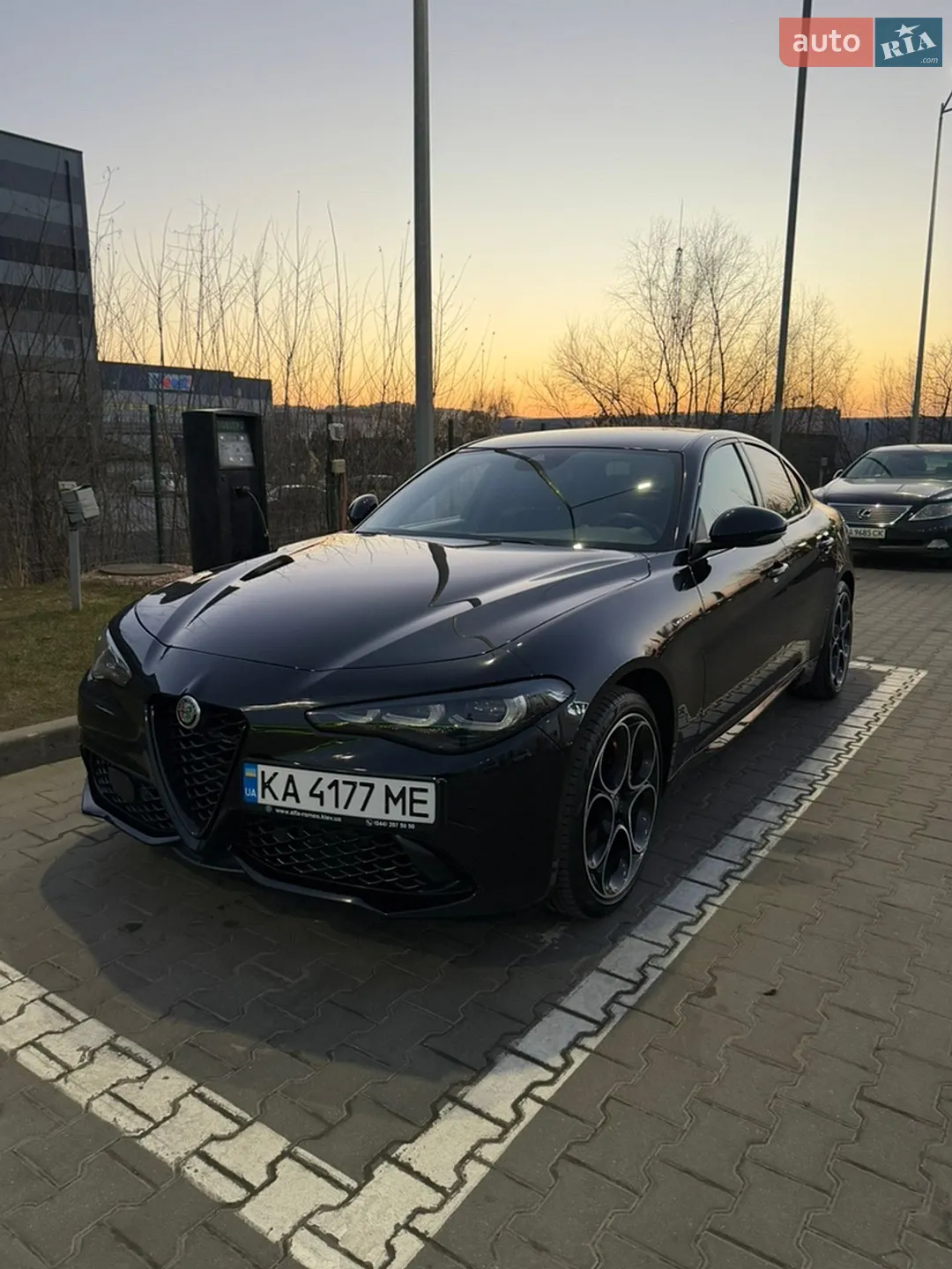 2023 Alfa Romeo Giulia - фото 1