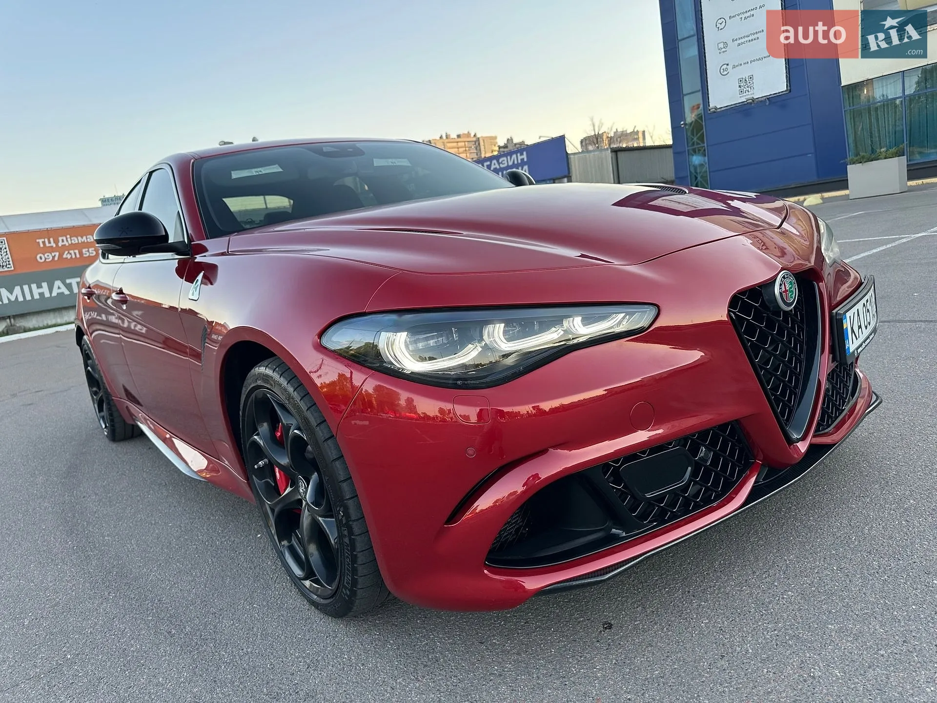 2017 Alfa Romeo Giulia - мініатюра 9