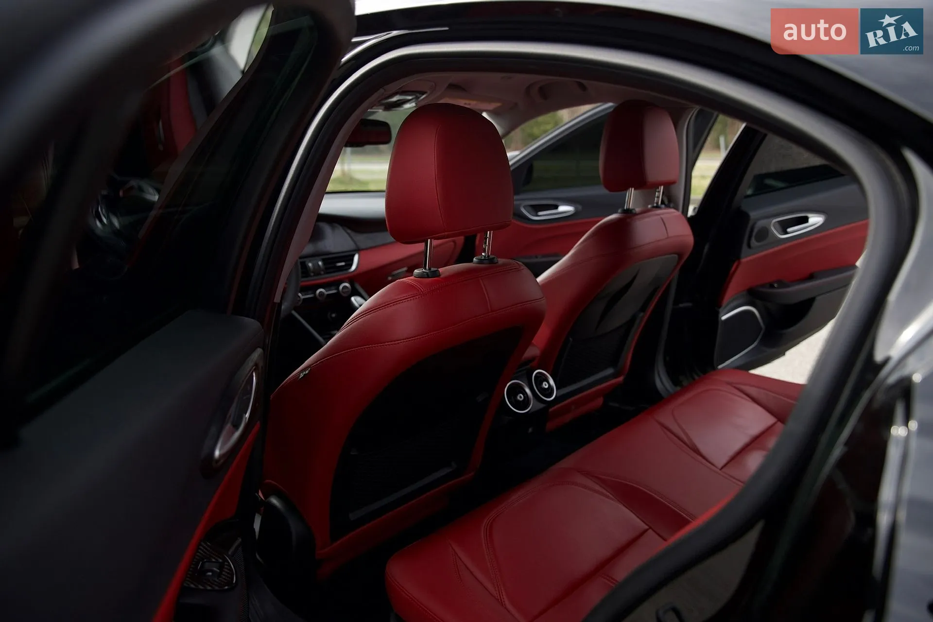 2020 Alfa Romeo Giulia - мініатюра 15