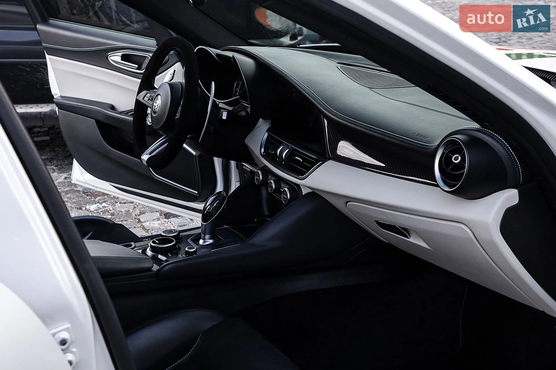 2016 Alfa Romeo Giulia - мініатюра 63