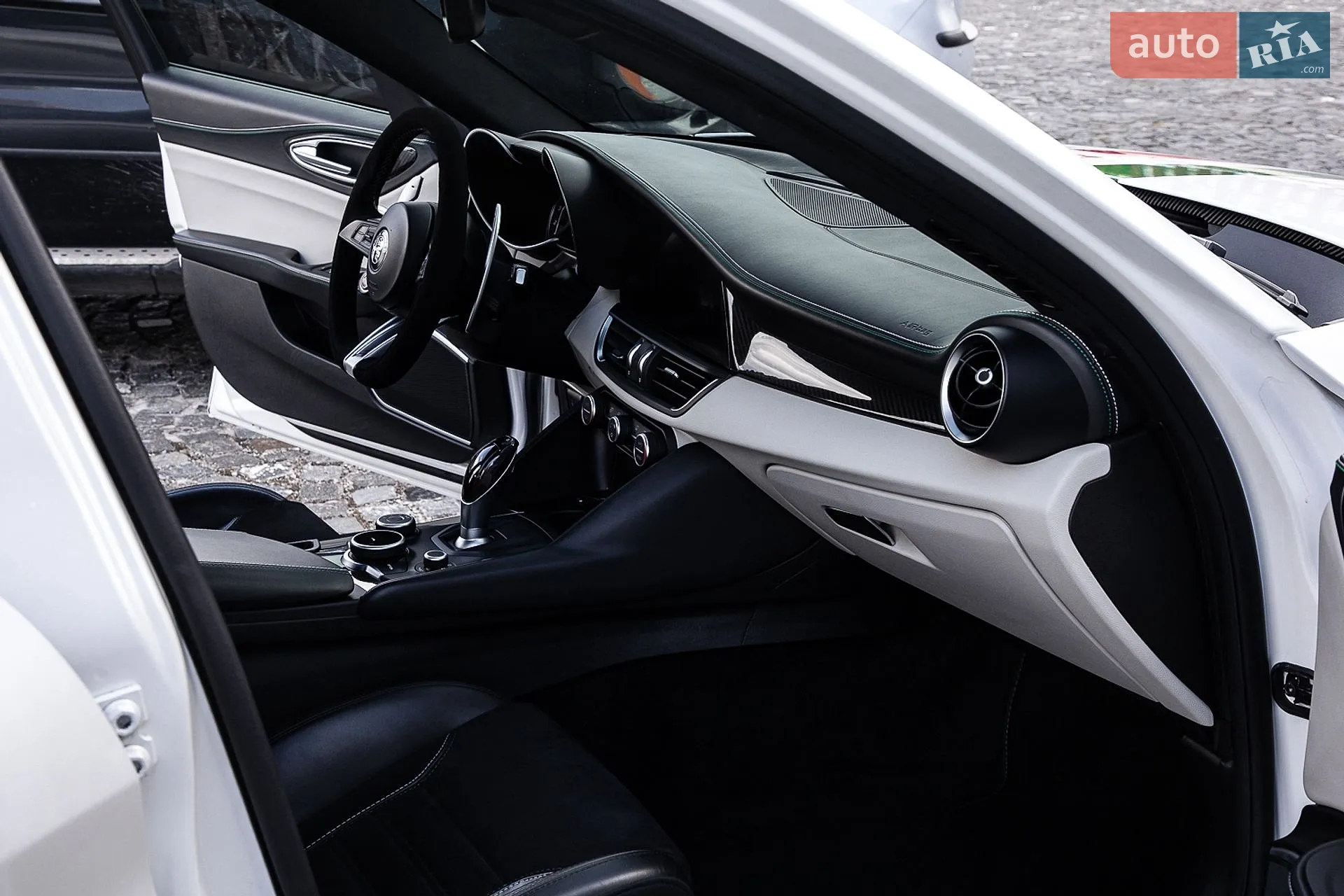 2016 Alfa Romeo Giulia - мініатюра 64