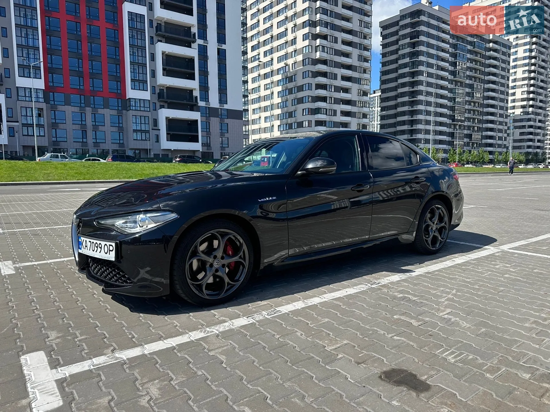 2018 Alfa Romeo Giulia - мініатюра 2