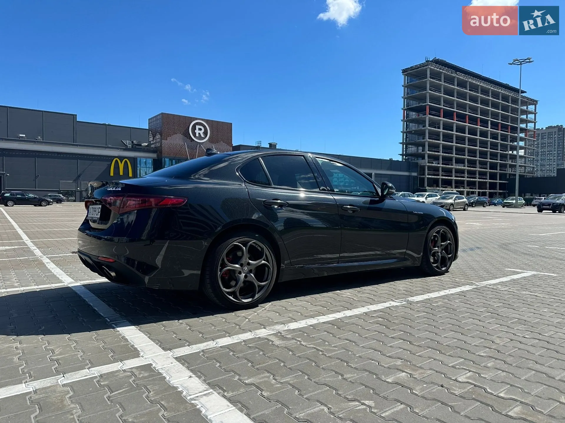2018 Alfa Romeo Giulia - мініатюра 4