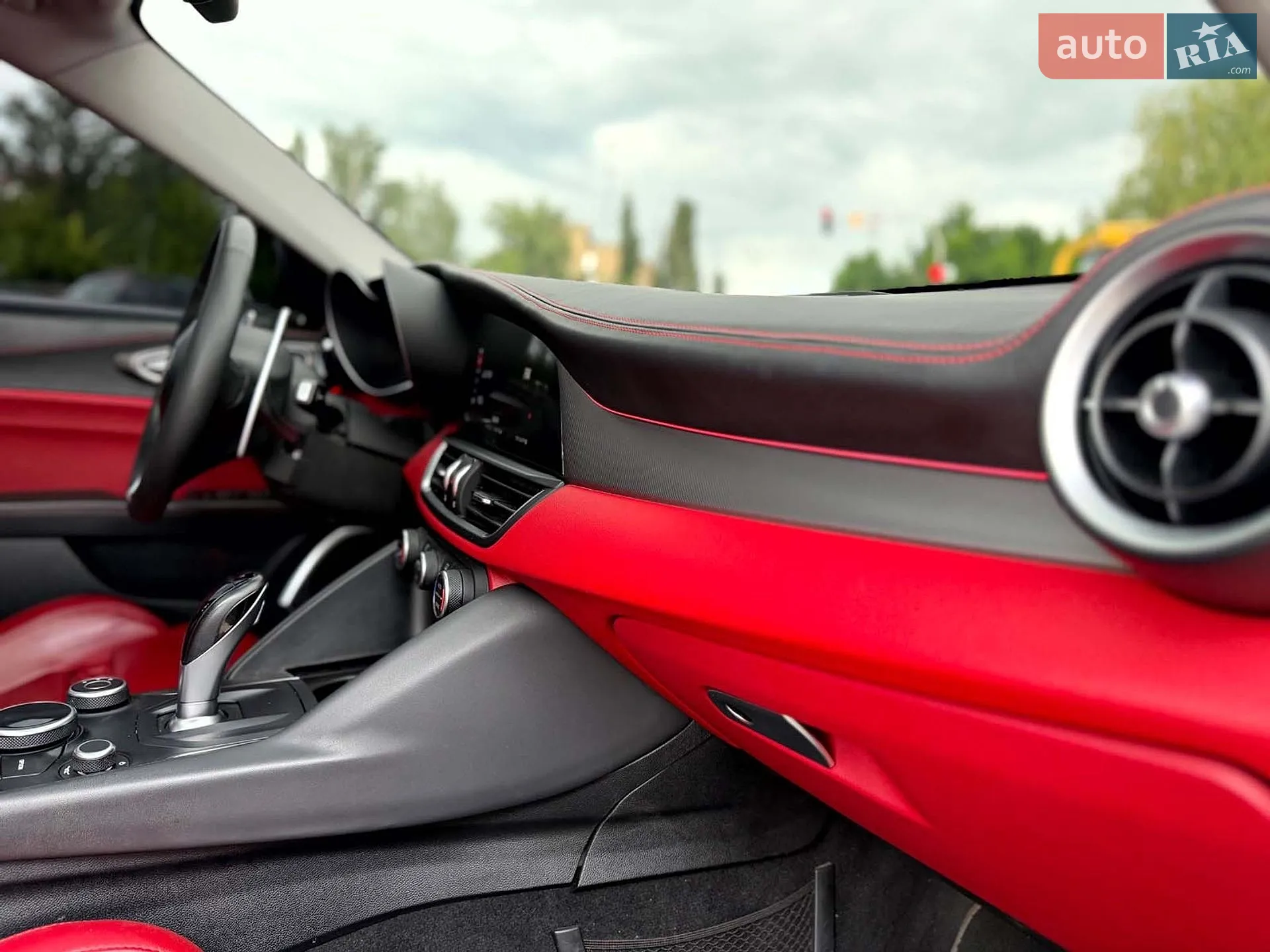 2018 Alfa Romeo Giulia - мініатюра 41
