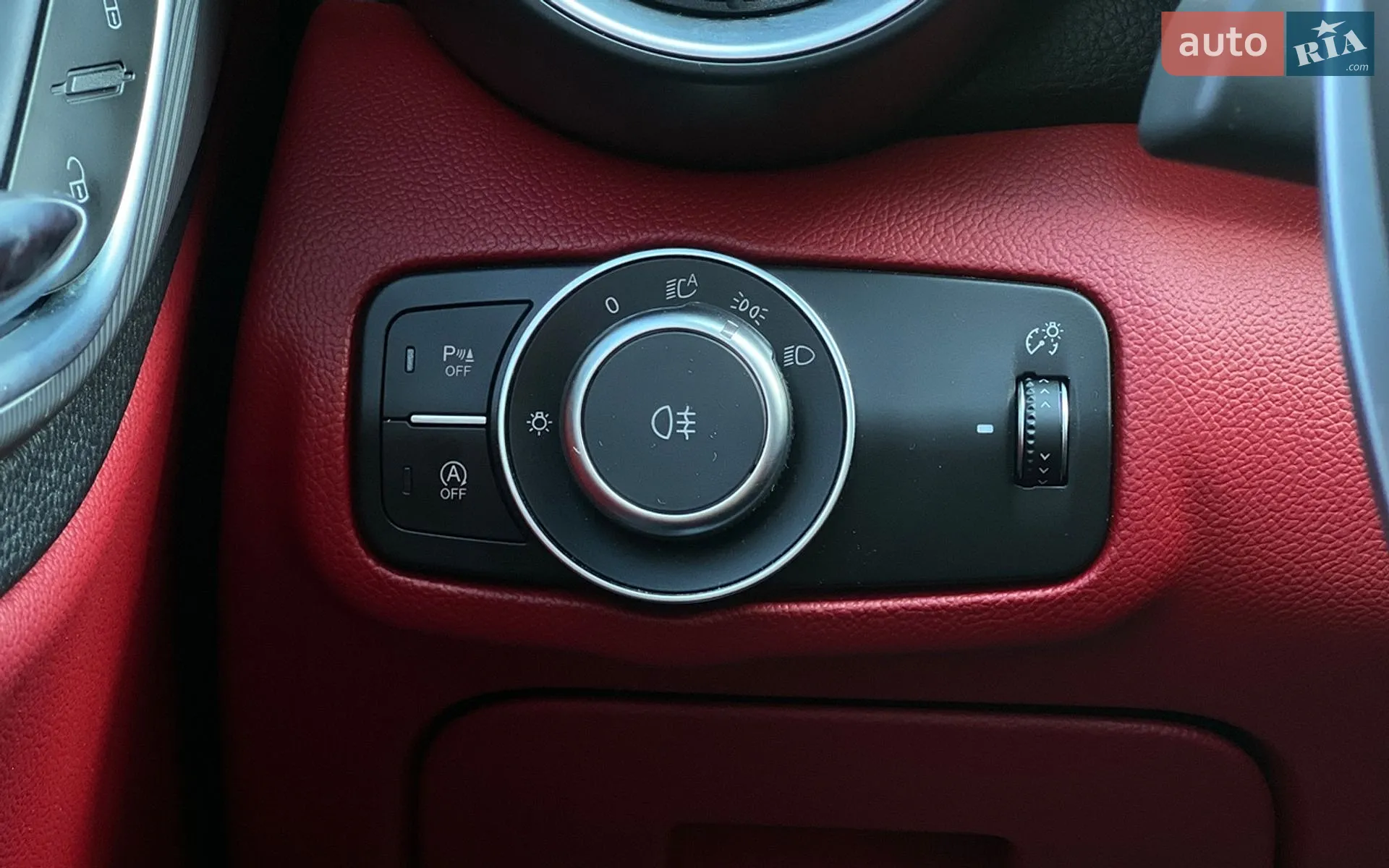 2018 Alfa Romeo Giulia - мініатюра 19
