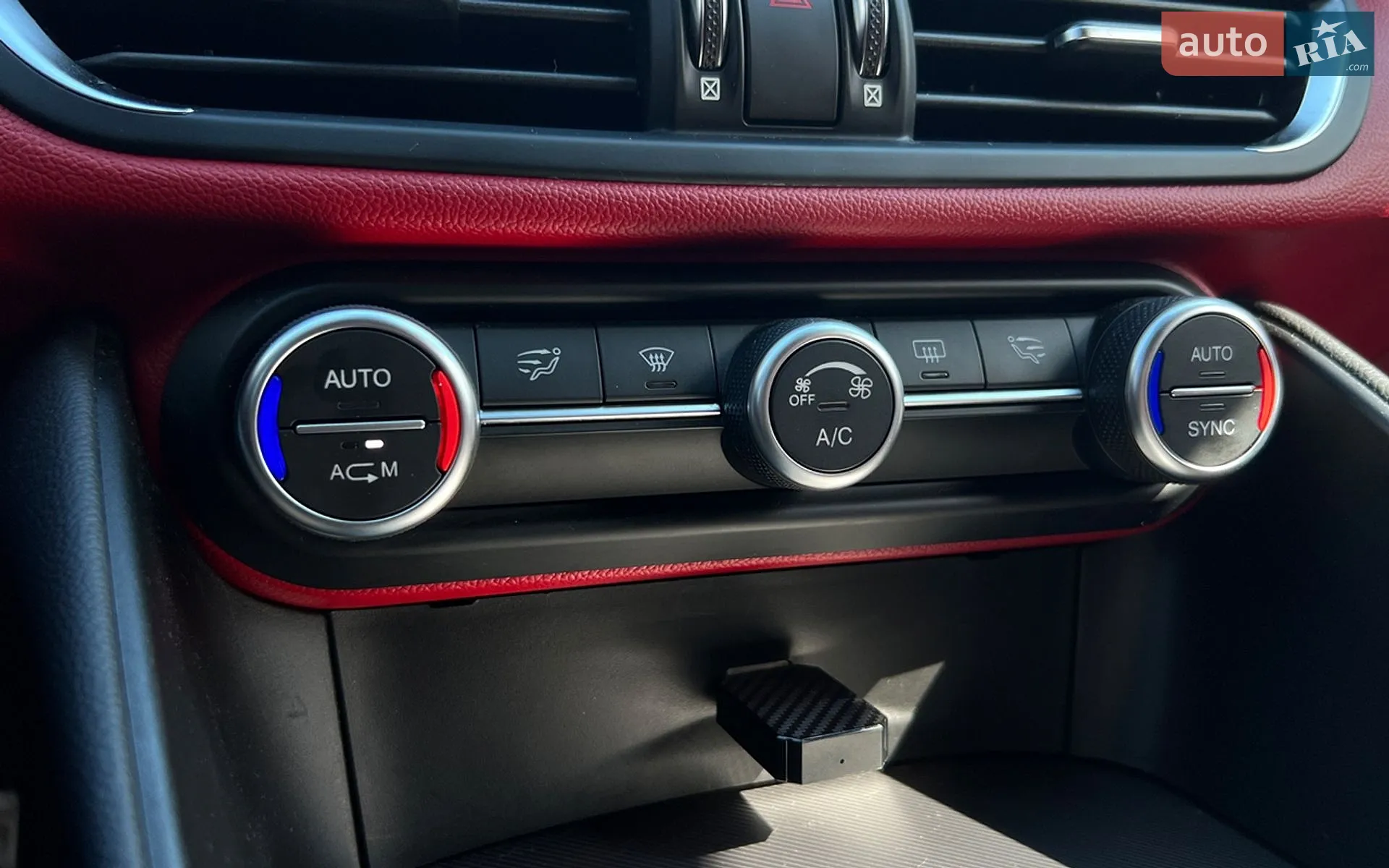 2018 Alfa Romeo Giulia - мініатюра 16