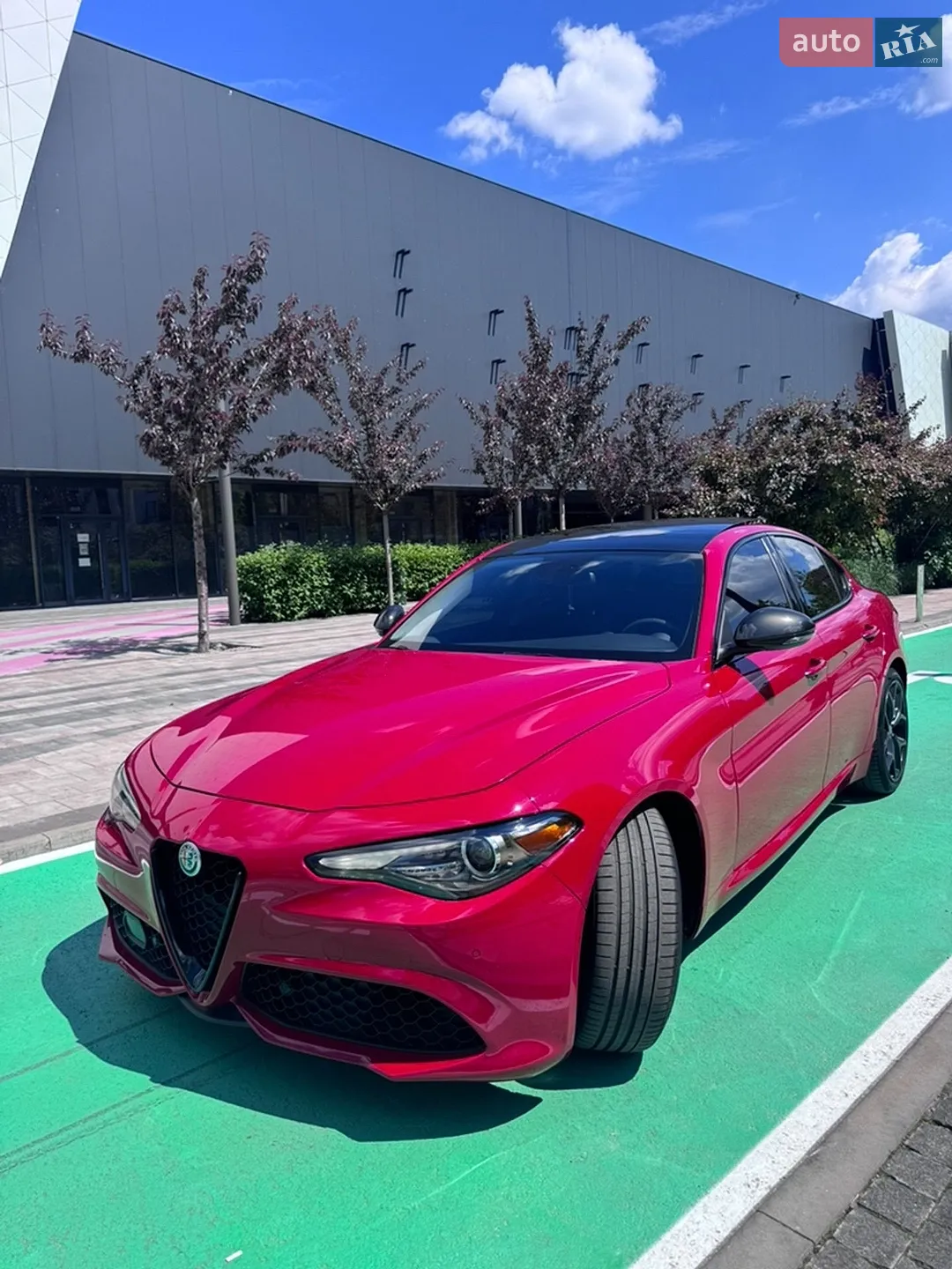 2019 Alfa Romeo Giulia - мініатюра 3