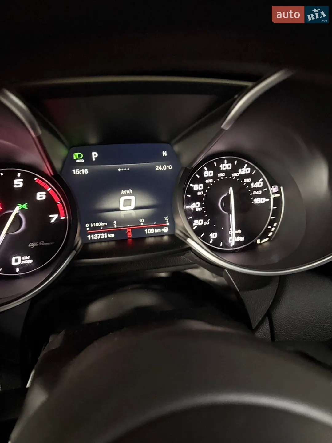 2017 Alfa Romeo Giulia - мініатюра 26