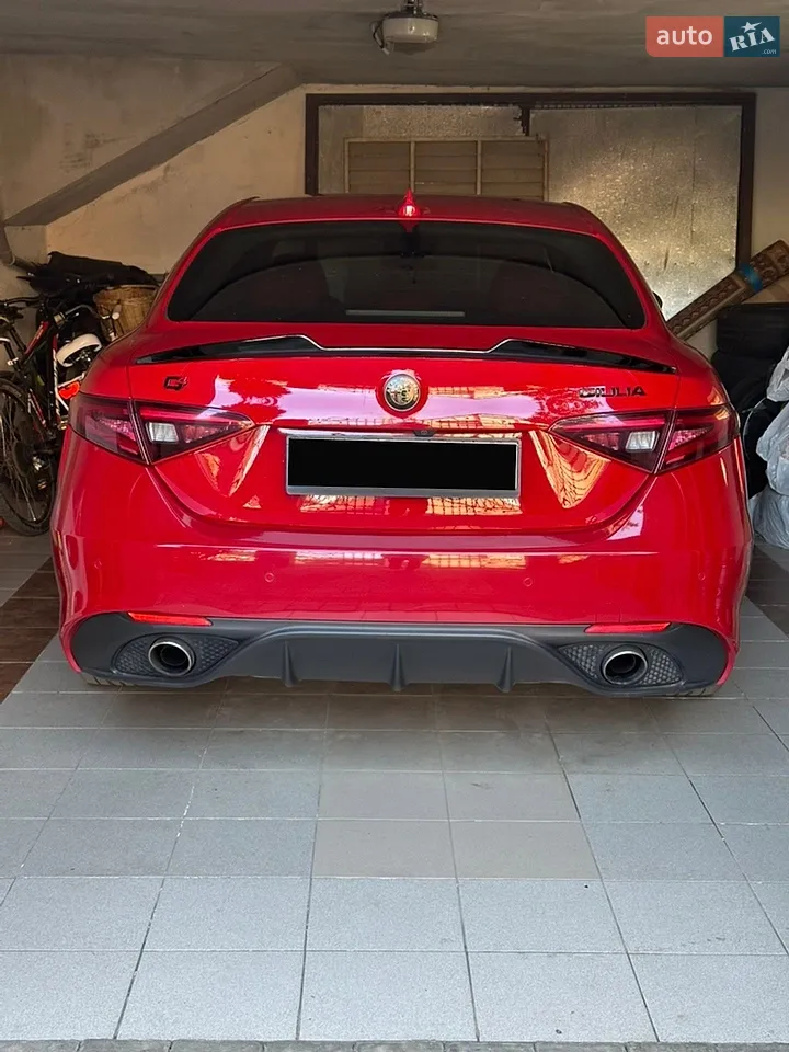 2018 Alfa Romeo Giulia - мініатюра 35