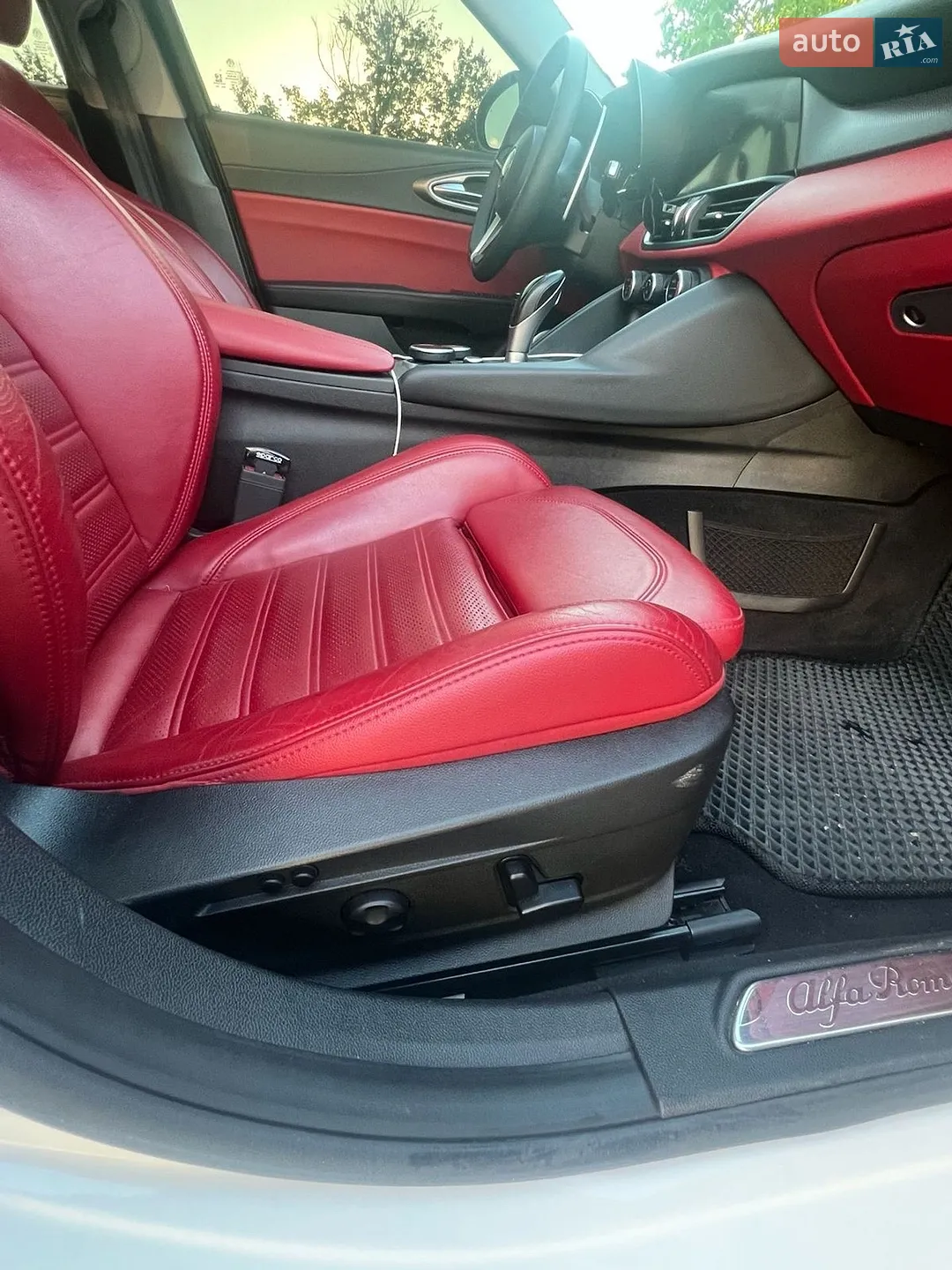 2018 Alfa Romeo Giulia - мініатюра 27