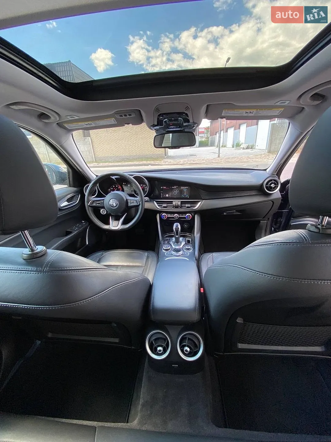 2020 Alfa Romeo Giulia - мініатюра 29