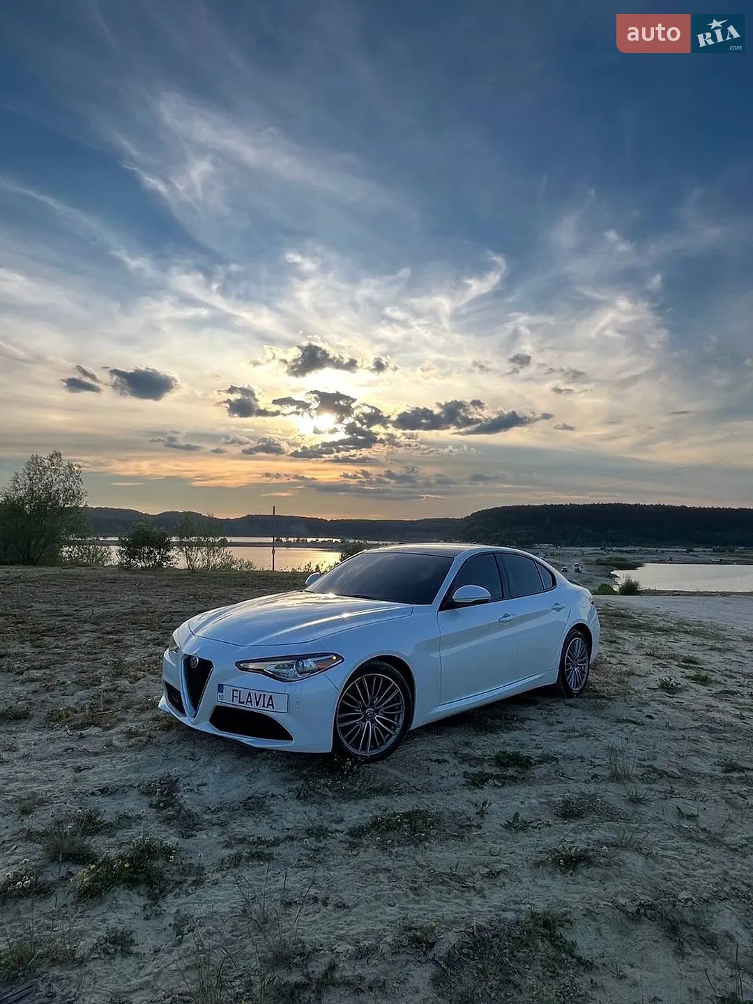 2018 Alfa Romeo Giulia - фото 1
