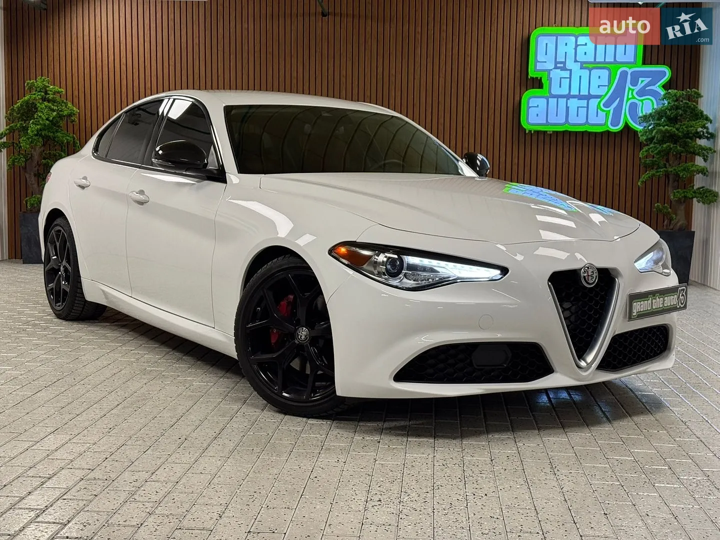 2020 Alfa Romeo Giulia - мініатюра 5