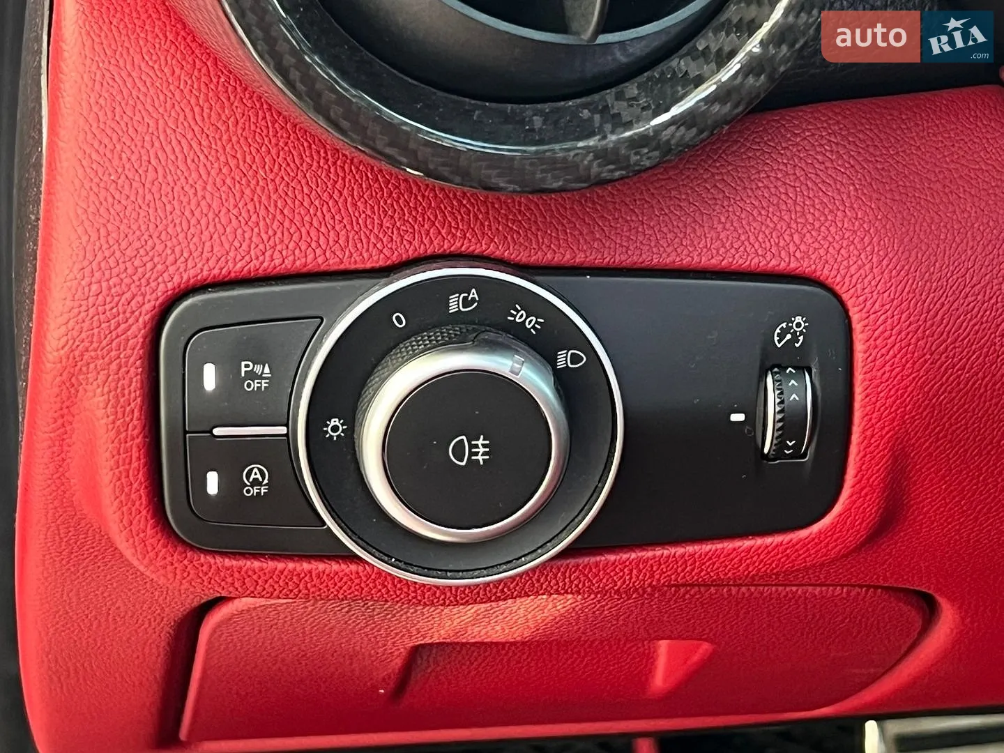 2018 Alfa Romeo Giulia - мініатюра 32