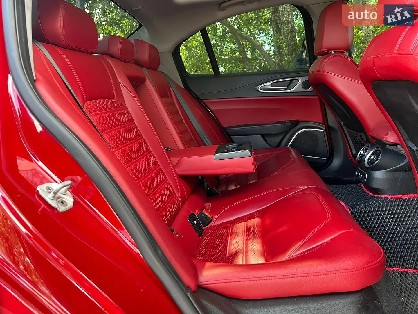 2018 Alfa Romeo Giulia - мініатюра 52