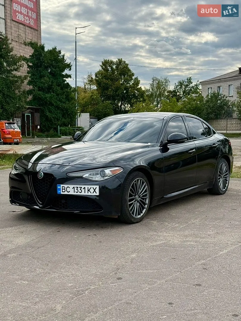 2016 Alfa Romeo Giulia - мініатюра 7