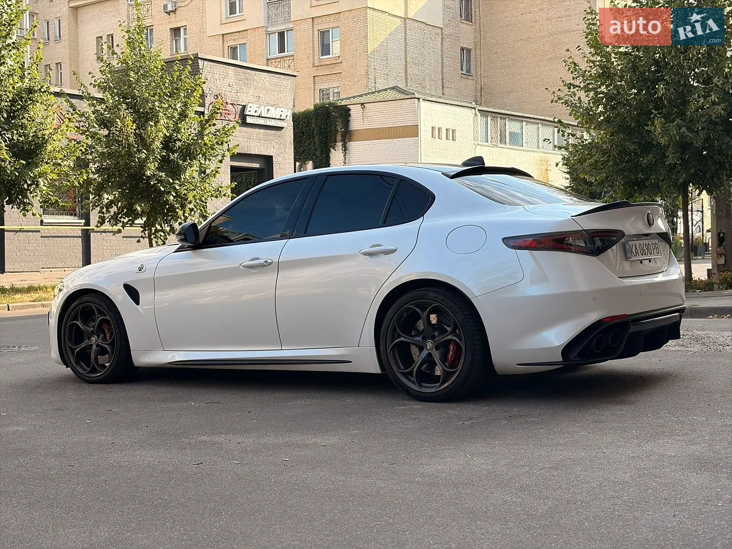 2018 Alfa Romeo Giulia - мініатюра 6