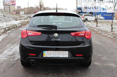 Хэтчбек Alfa Romeo Giulietta 2013 в Киеве