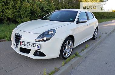 Хэтчбек Alfa Romeo Giulietta 2012 в Львове