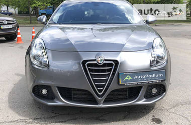 Хэтчбек Alfa Romeo Giulietta 2012 в Николаеве