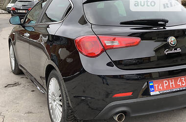 Хэтчбек Alfa Romeo Giulietta 2011 в Ровно